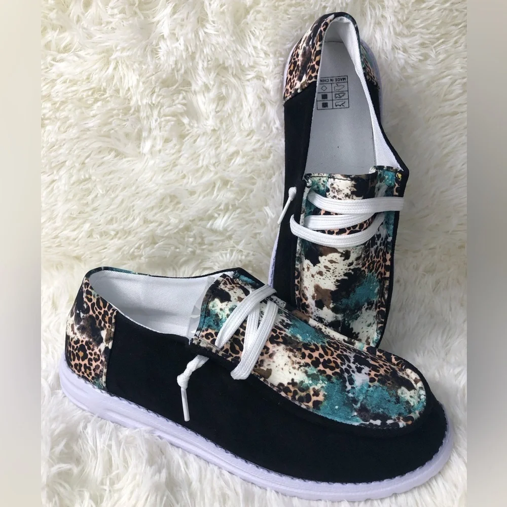 🐆🩵Women's Multicolor Animal Casual Shoes 42 US women’s 10 NWOT 🩵🐆 - Picture 1 of 16